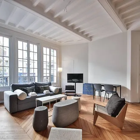 Apartment Appart 6pers # 2 Bedrooms # Pereire # 17 Paris